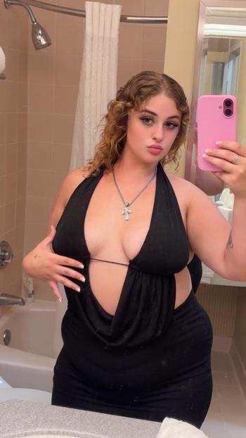 Kylie, 23  female escort, Bridgeport